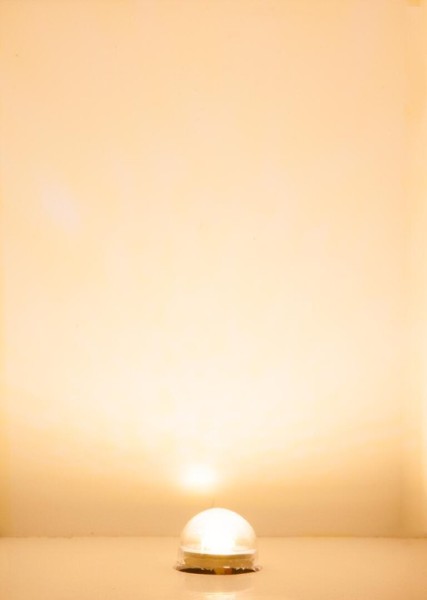 LED-Beleuchtungssockel, warm
