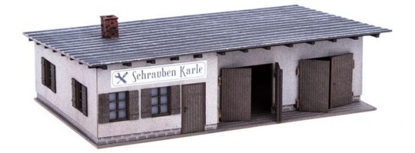 Hinterhof-Werkstatt "Schraube