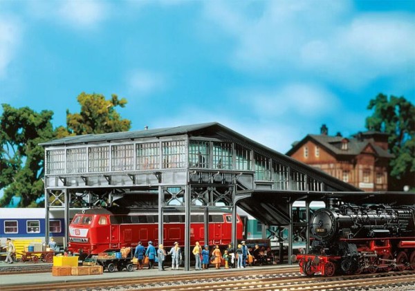 Bahnsteigbrücke