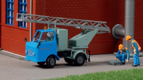 Multicar M22 mit Drehleiter Stadtverw.