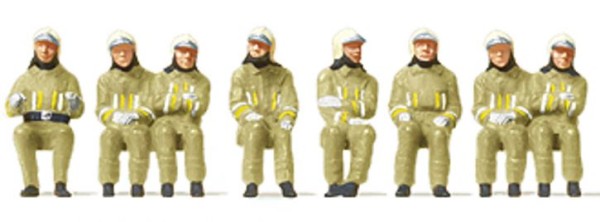 Feuerwehrmänner in moderner E