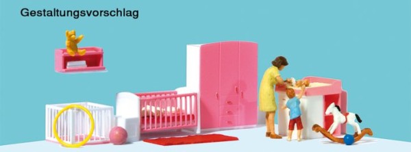 Mutter beim Wickeln. Kinderzi