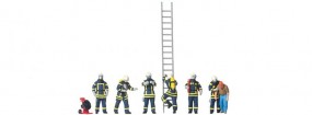 Feuerwehrleute in moderner Ei Feuerwehrleute in moderner Ei